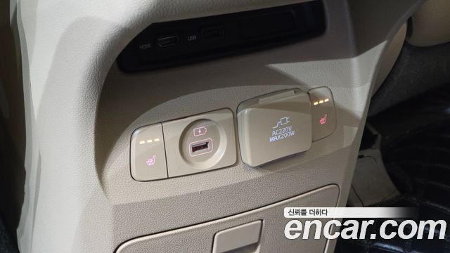 Kia Canival 2019 — photo 27