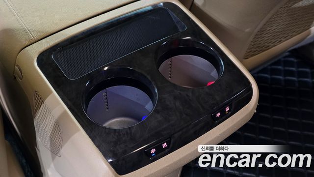 Kia Canival 2019 — photo 29