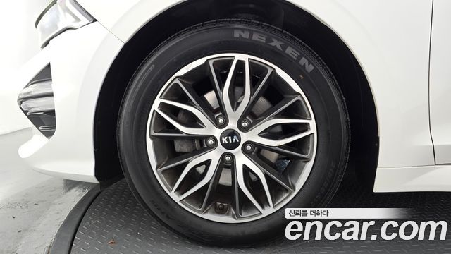 Kia K5 2021 — photo 5
