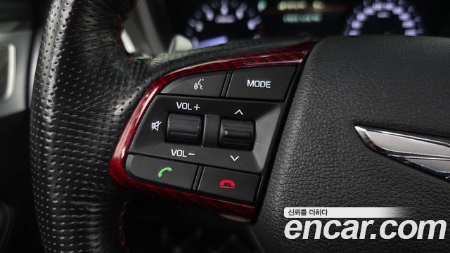 Genesis G80 2019 — photo 29