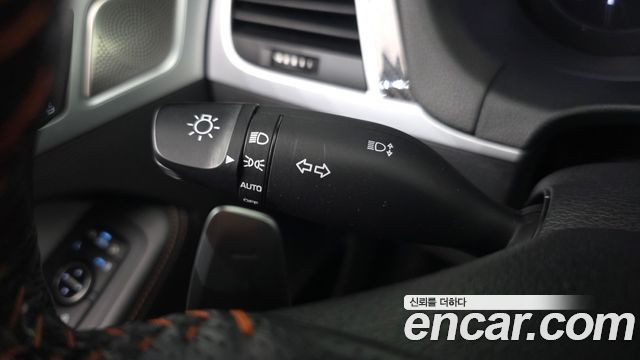 Genesis G80 2019 — photo 30