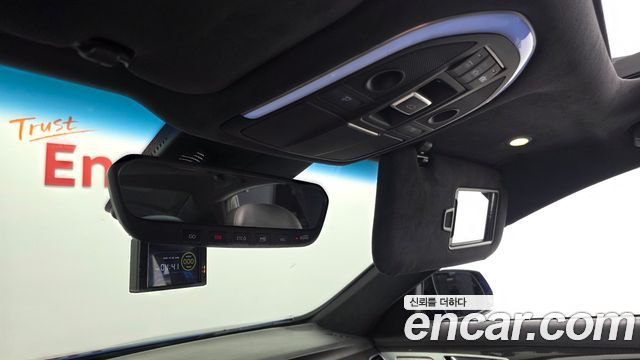 Genesis G80 2019 — photo 33