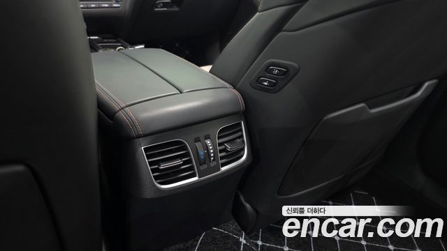 Genesis G80 2019 — photo 34
