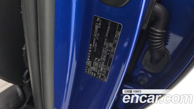 Genesis G80 2019 — photo 37