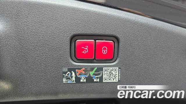 Mercedes-Benz CLE-Class 2025 — photo 16