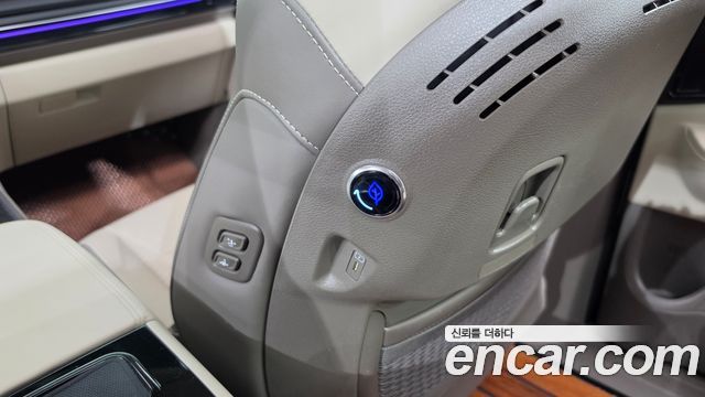 Kia Canival 2024 — photo 19