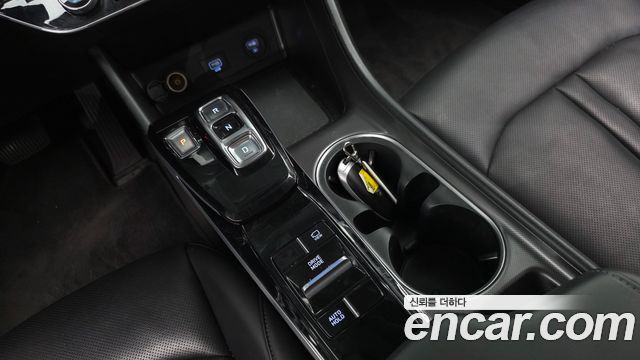 Hyundai Sonata 2022 — photo 12