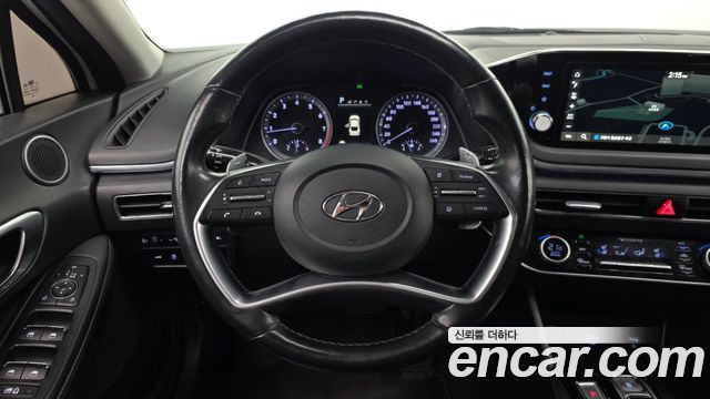 Hyundai Sonata 2022 — photo 19