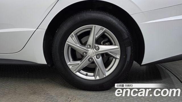 Hyundai Sonata 2022 — photo 7
