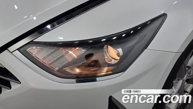 Hyundai Sonata 2022 — photo 8