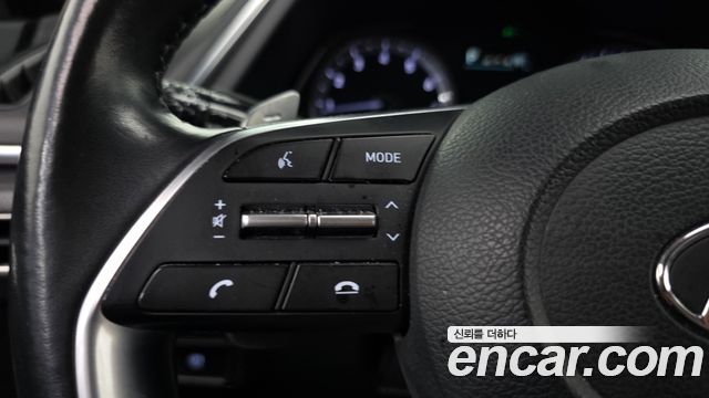 Hyundai Sonata 2022 — photo 27