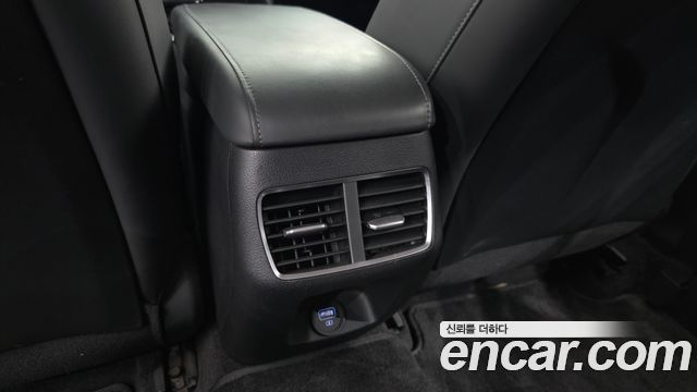 Hyundai Sonata 2022 — photo 31