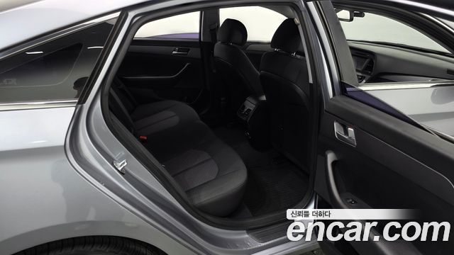Hyundai Sonata 2015 — photo 18