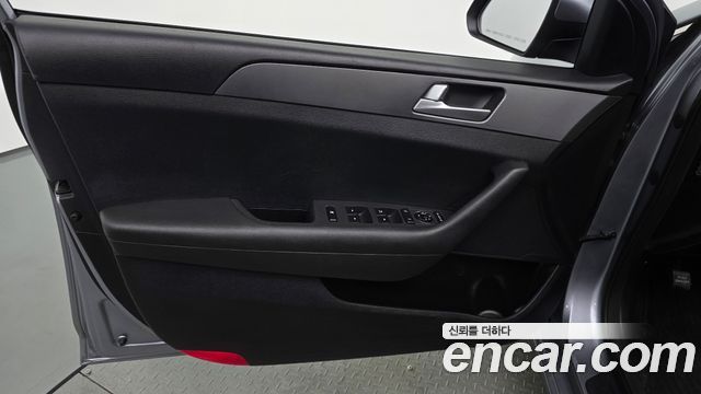 Hyundai Sonata 2015 — photo 14