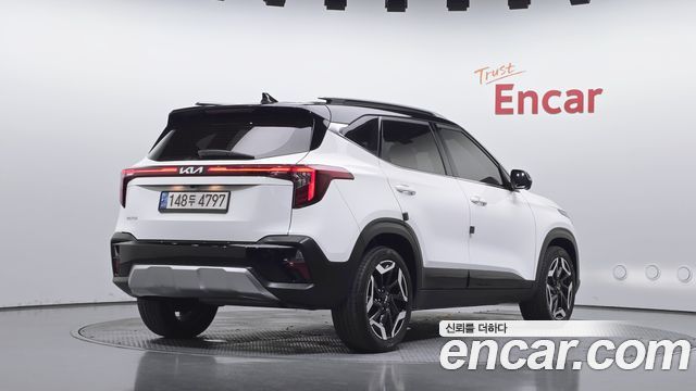 Kia Seltos 2023 — photo 2