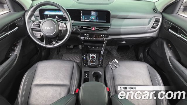 Kia Seltos 2023 — photo 10
