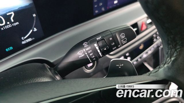 Kia Seltos 2023 — photo 28