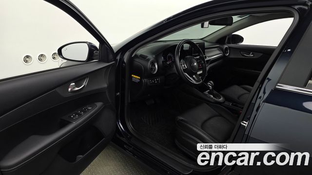 Kia K3 2019 — photo 13