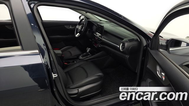 Kia K3 2019 — photo 17