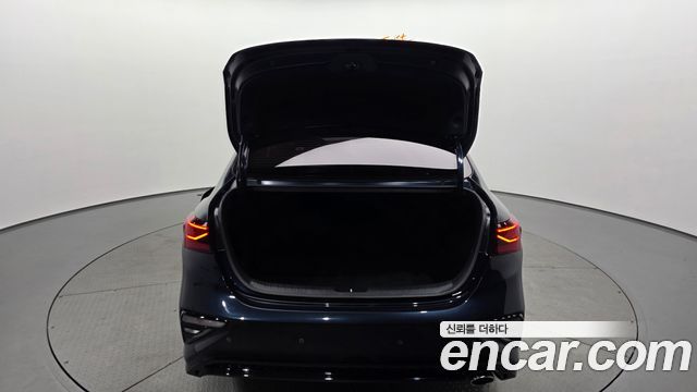 Kia K3 2019 — photo 26