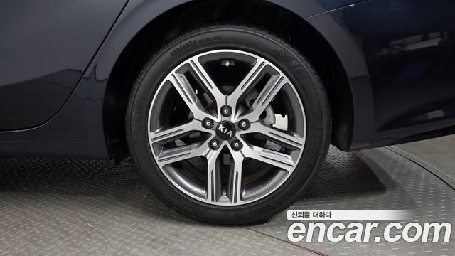 Kia K3 2019 — photo 7
