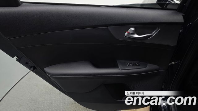 Kia K3 2019 — photo 15