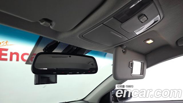 Kia K3 2019 — photo 31