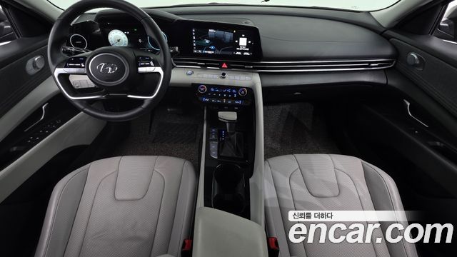 Hyundai AVANTE 2021 — photo 10