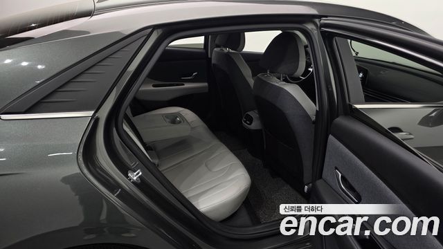 Hyundai AVANTE 2021 — photo 18