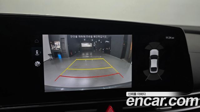 Hyundai AVANTE 2021 — photo 21