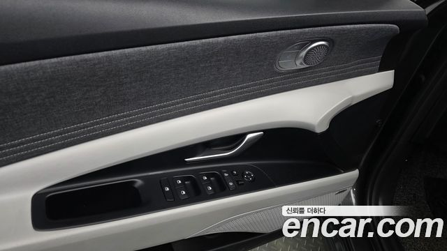 Hyundai AVANTE 2021 — photo 23