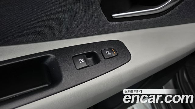Hyundai AVANTE 2021 — photo 25