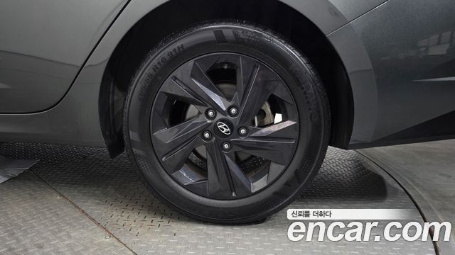Hyundai AVANTE 2021 — photo 7