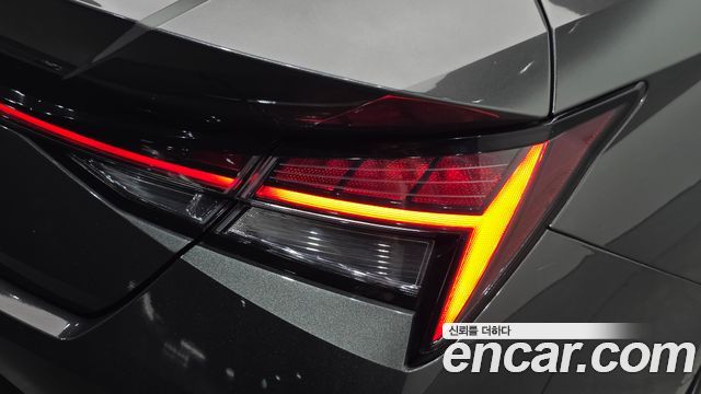 Hyundai AVANTE 2021 — photo 9