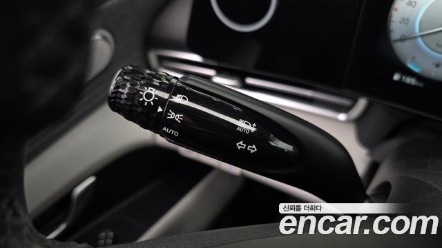 Hyundai AVANTE 2021 — photo 30