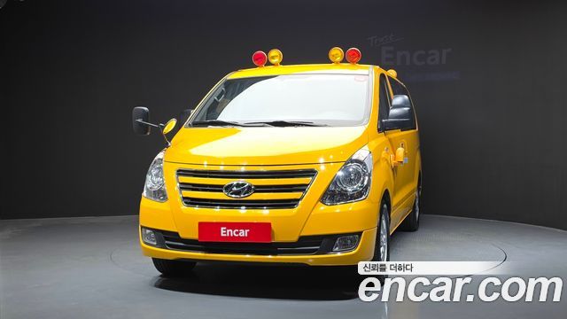 Hyundai Starex 2017 — photo 3