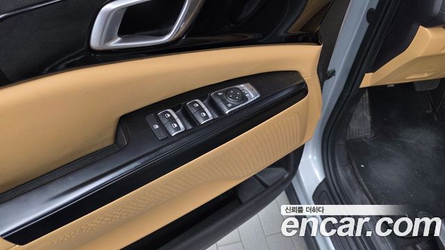 Kia Canival 2021 — photo 28