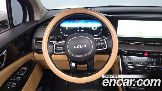Kia Canival 2023 — photo 14