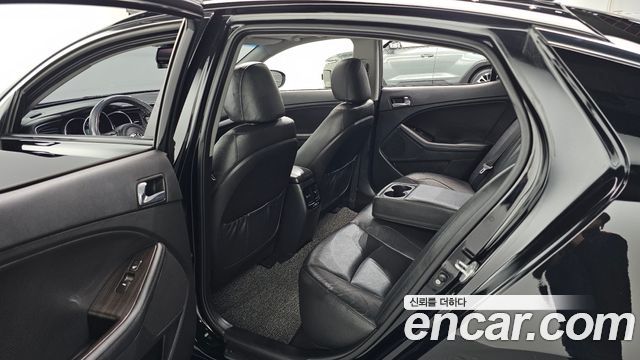 Kia K5 2014 — photo 11