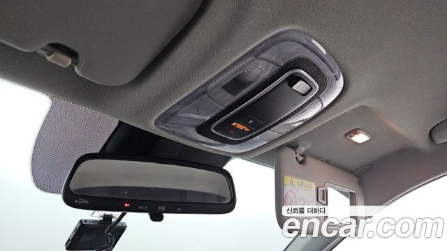 Hyundai AVANTE 2021 — photo 25