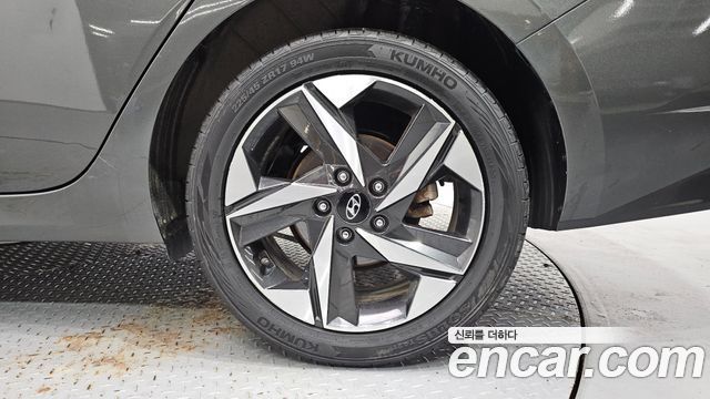 Hyundai AVANTE 2021 — photo 7