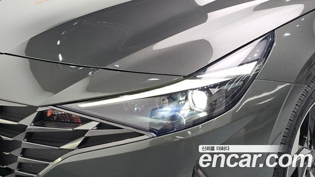Hyundai AVANTE 2021 — photo 8