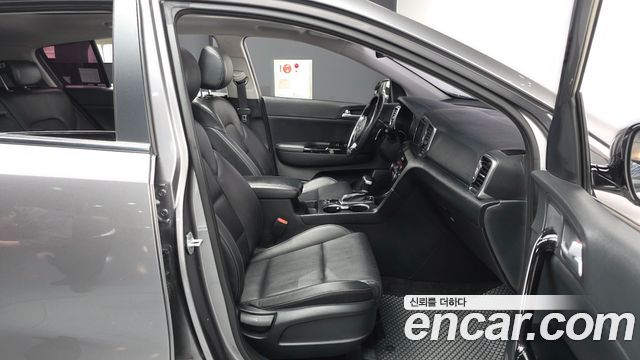 Kia Sportage 2016 — photo 17