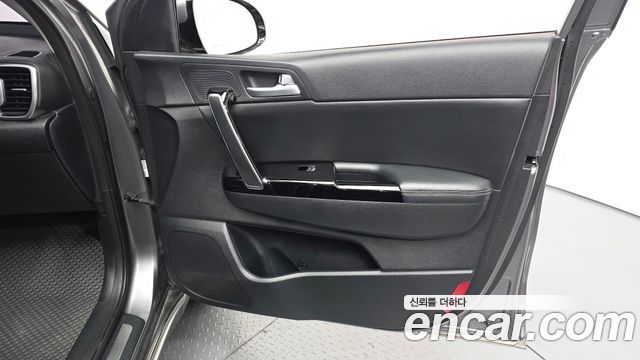 Kia Sportage 2016 — photo 14