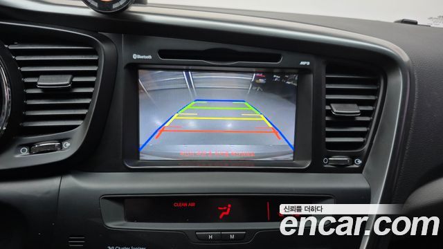 Kia K5 2013 — photo 16