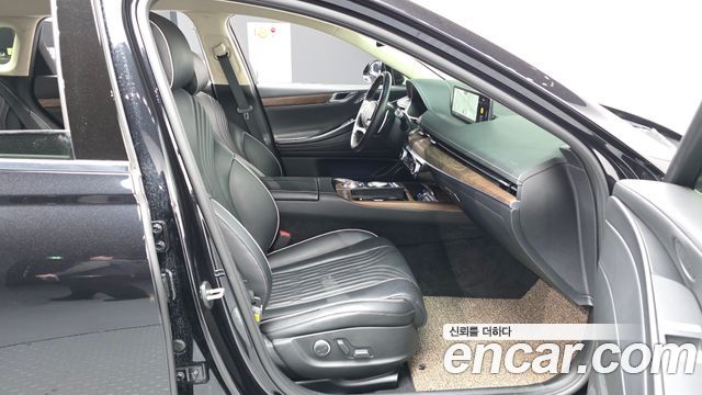 Genesis G80 2022 — photo 17
