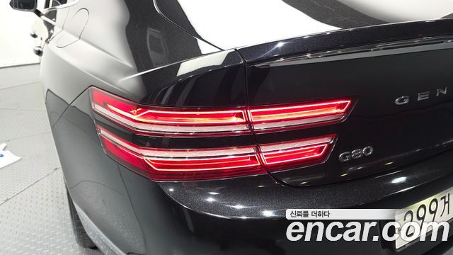 Genesis G80 2022 — photo 9
