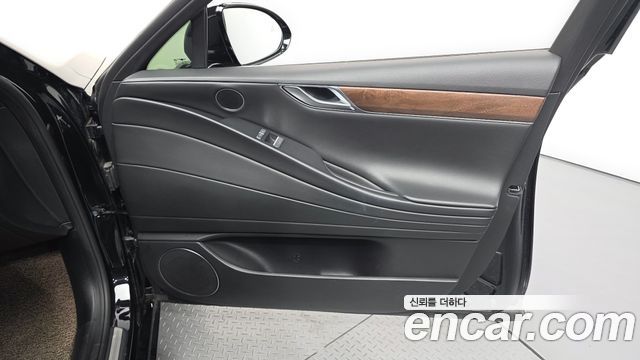 Genesis G80 2022 — photo 14