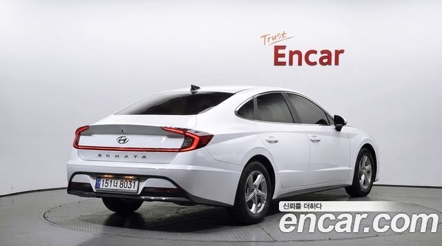Hyundai Sonata 2022 — photo 2