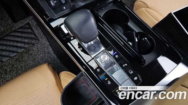 Kia K7 2021 — photo 12